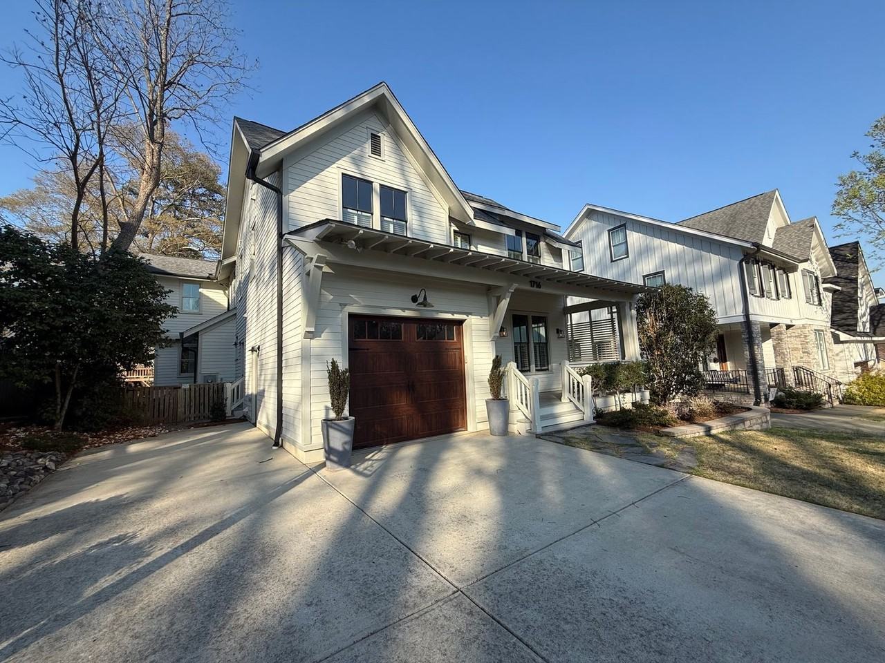 1716 Bickett Blvd - Photo 2 of 41