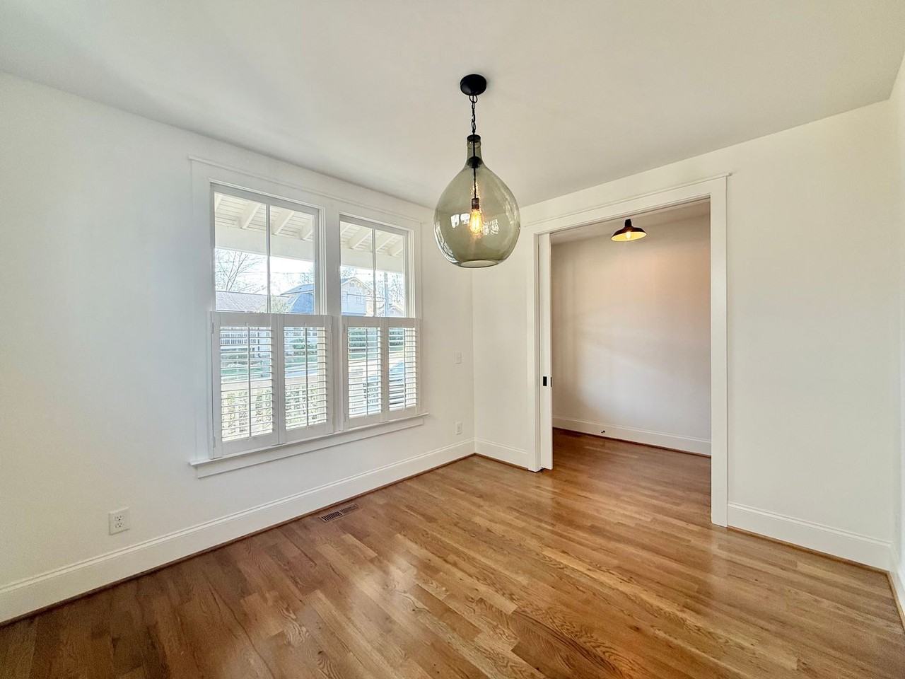 1716 Bickett Blvd - Photo 6 of 41