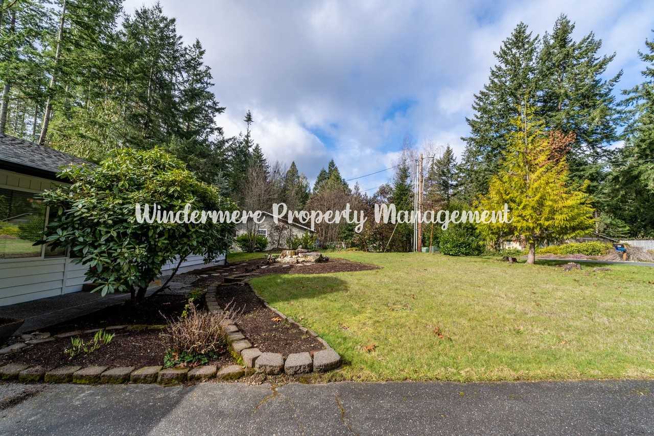 4712 71st Street Ct Nw - Photo 5 of 20