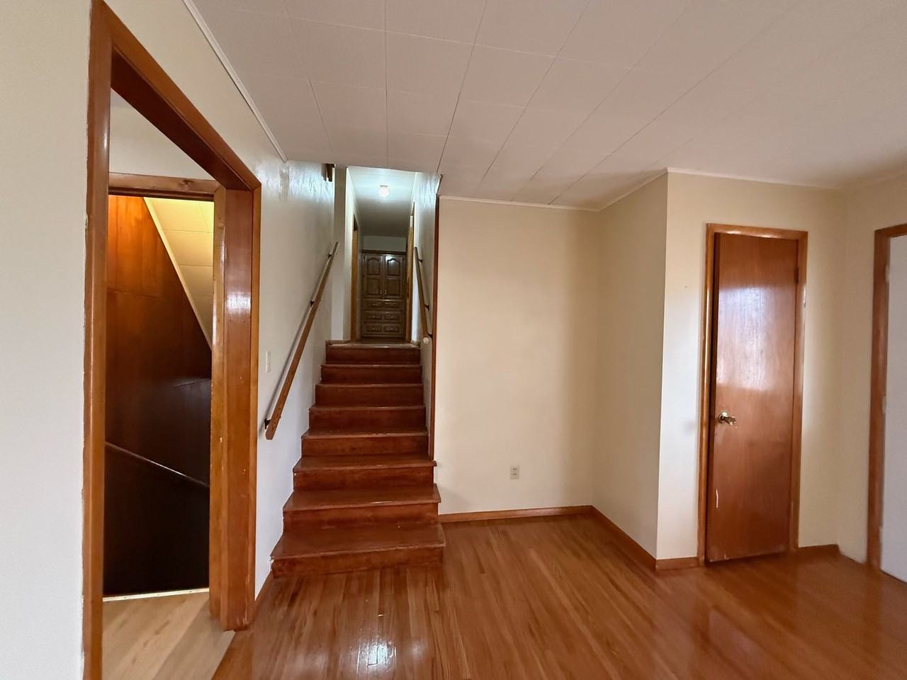 2510 Vandover Rd - Photo 4 of 15