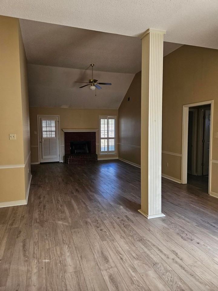 4166 Hobbs Cv - Photo 3 of 17