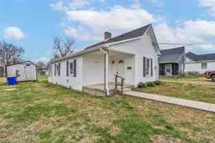 1442 Magnolia St - Photo 1 of 1