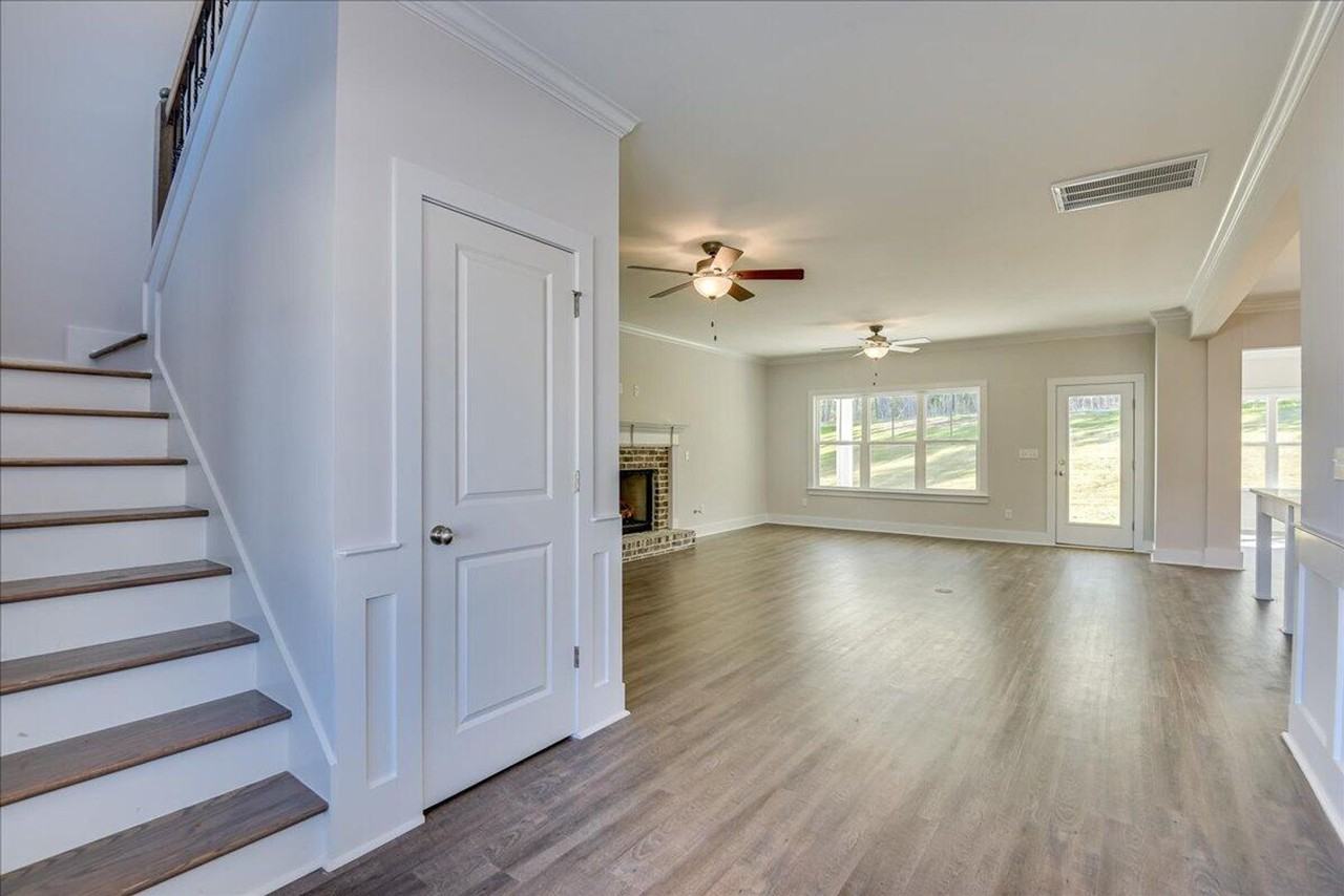 422 Pump House Rd - Photo 7 of 46