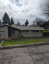 794 Ne Craig St - Photo 1 of 1