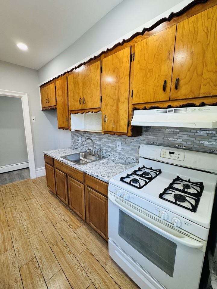 265 Clinton Avenue #1 - Photo 5 of 13