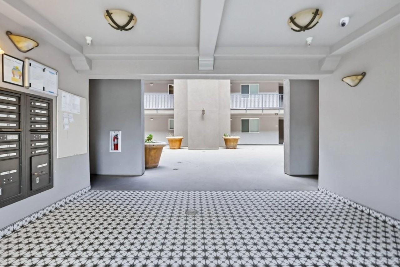 Malden Luxury Apartments - Photo 4 of 50