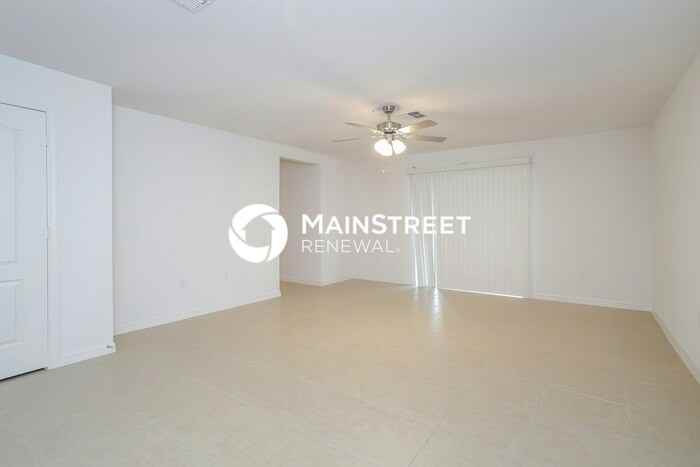 1370 Brenway Dr - Photo 6 of 16