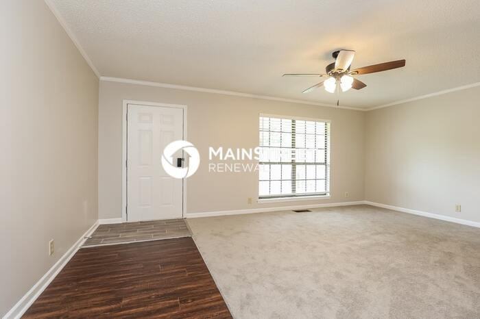 105 Mystic Hill Ct - Photo 2 of 17