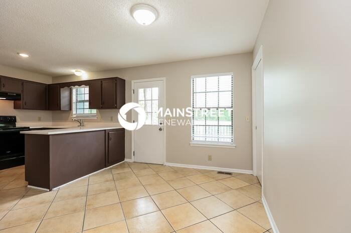 105 Mystic Hill Ct - Photo 6 of 17