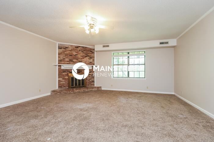 105 Mystic Hill Ct - Photo 7 of 17