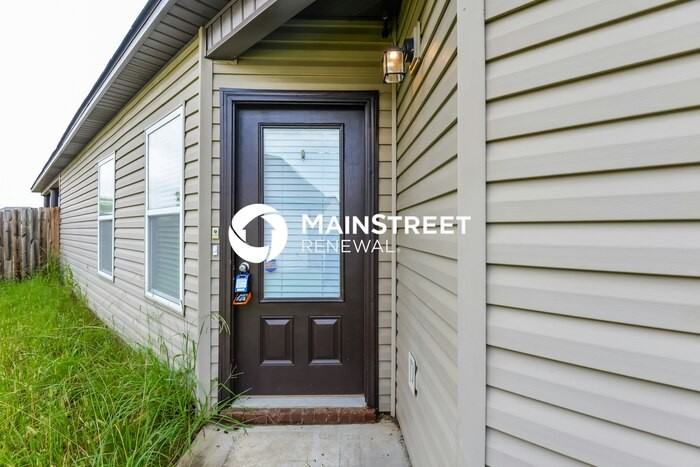 4623 Rosser Loop Dr - Photo 3 of 16