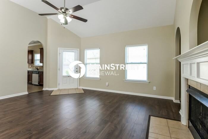 4623 Rosser Loop Dr - Photo 5 of 16