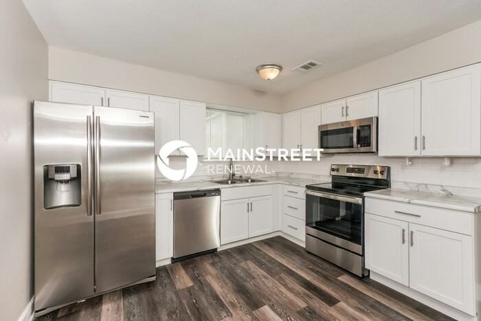 3705 Bartlett Ct - Photo 7 of 16