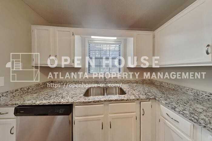 140 Linda Ln - Photo 7 of 20