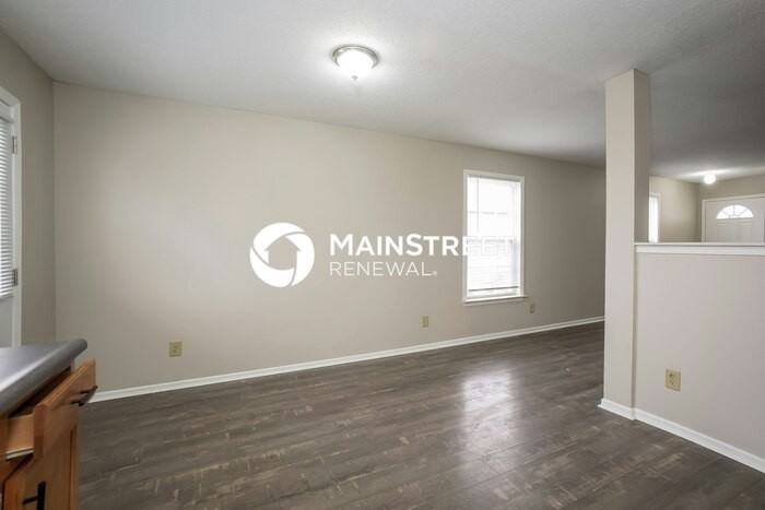 8562 Bluff Point Dr - Photo 6 of 16