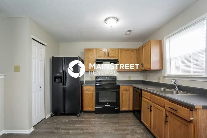 8562 Bluff Point Dr - Photo 7 of 16