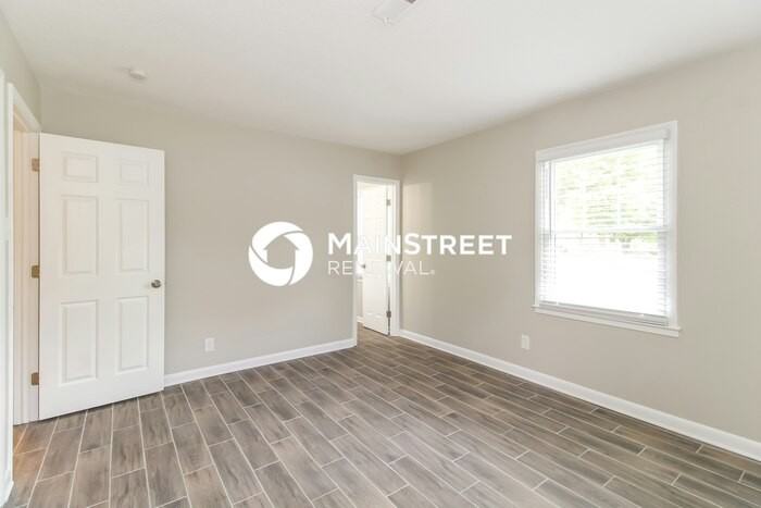 1004 Eagle Rd - Photo 7 of 16