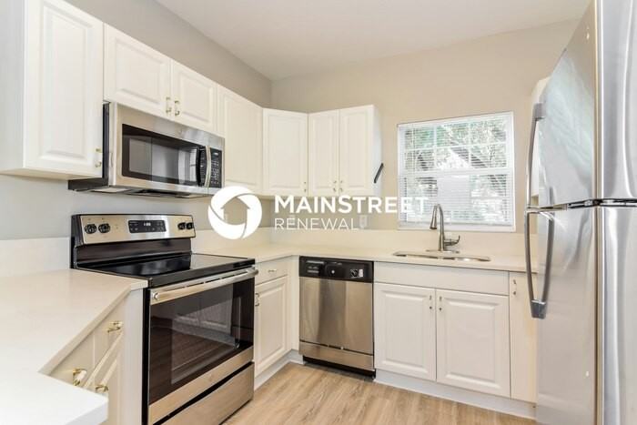 1711 31st Ave E - Photo 6 of 16