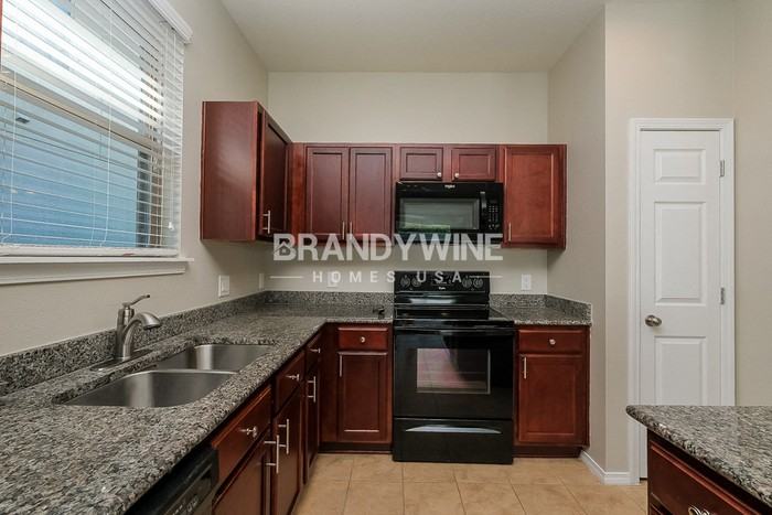 15405 Stone House Dr - Photo 6 of 20