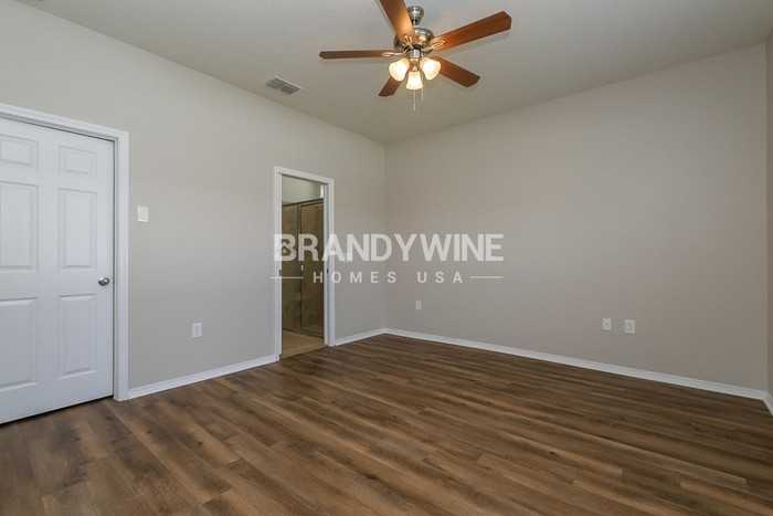 15405 Stone House Dr - Photo 7 of 20