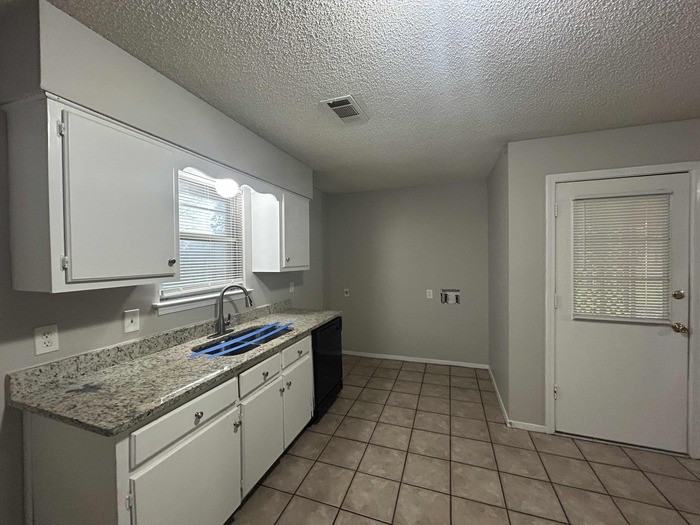 3465 Cherry Cv W - Photo 5 of 34