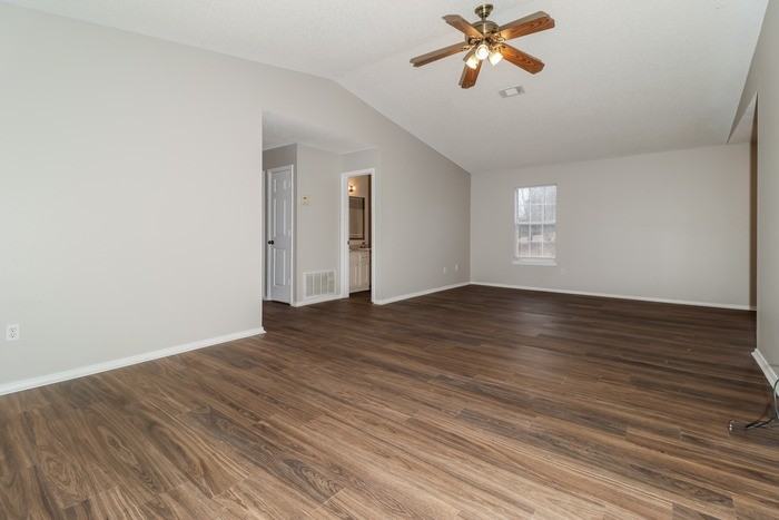 13201 Hummingbird Ln - Photo 4 of 12