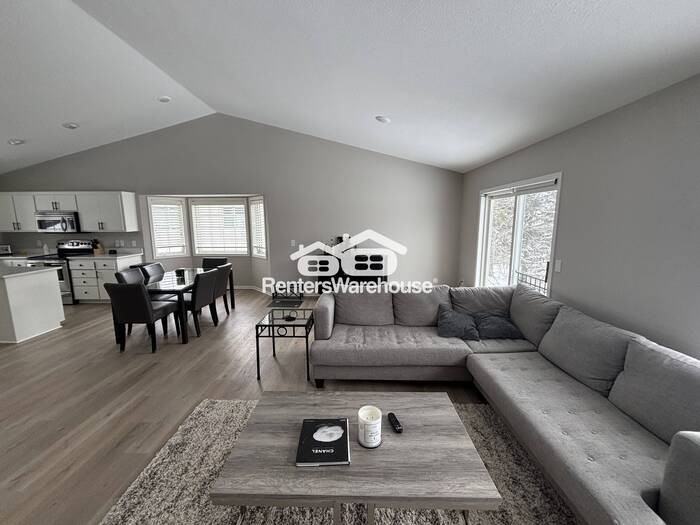 16293 Parkview Dr Se - Photo 6 of 20