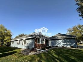 7062 24th St N - Photo 1 of 1