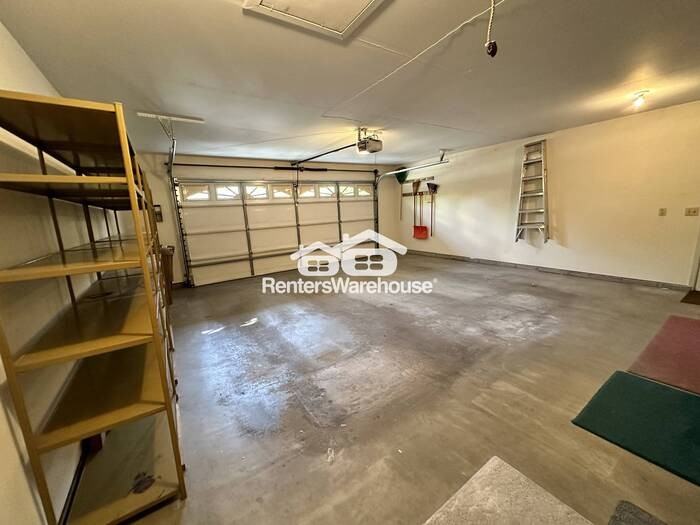 7062 24th St N - Photo 5 of 36