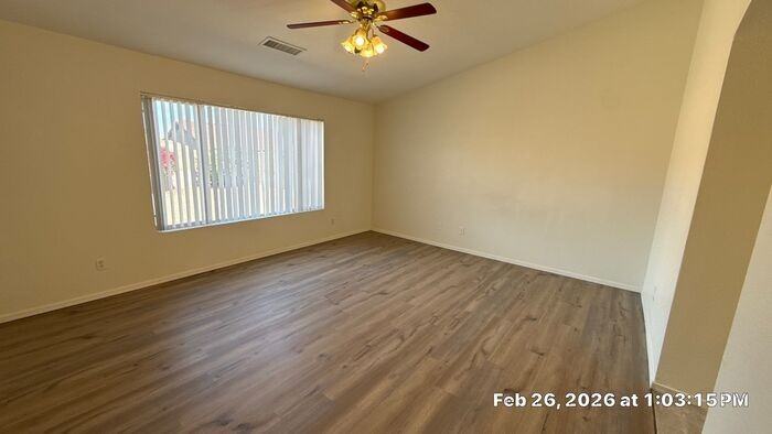 1910 E Vineyard Rd - Photo 7 of 15