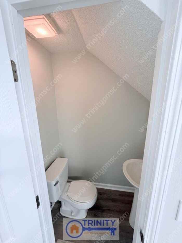 104 Millwood Ct #B - Photo 5 of 20