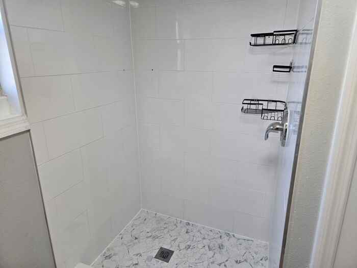 11 W Eagle Ave #1 - Photo 4 of 8