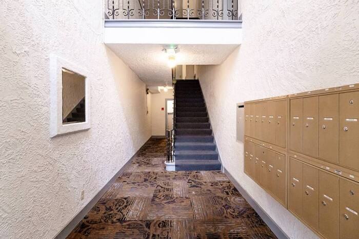 805 Sw Vista Ave #101 - Photo 2 of 16