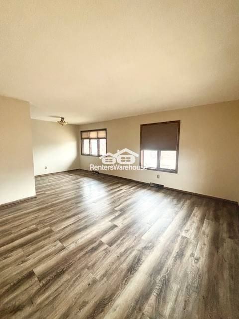 1309 12th Ave N - Photo 3 of 24