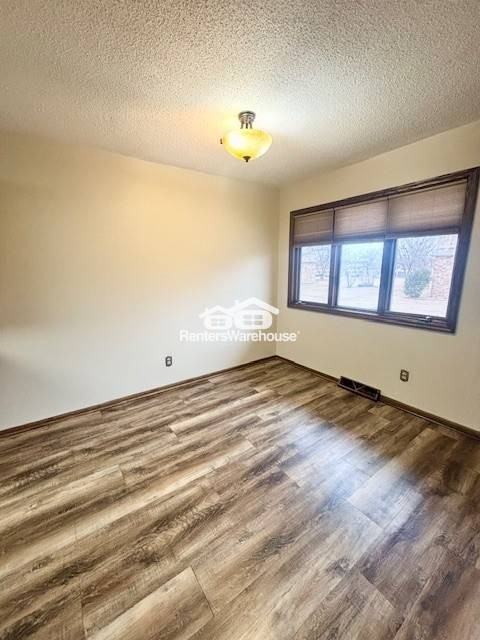 1309 12th Ave N - Photo 6 of 24