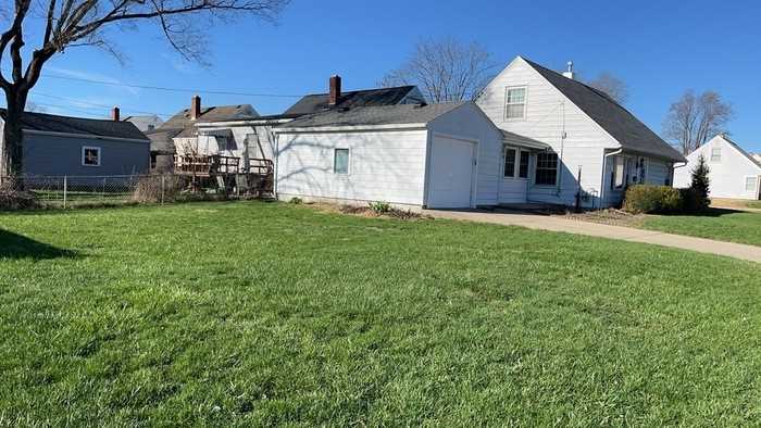 4230 Reading Rd - Photo 2 of 35