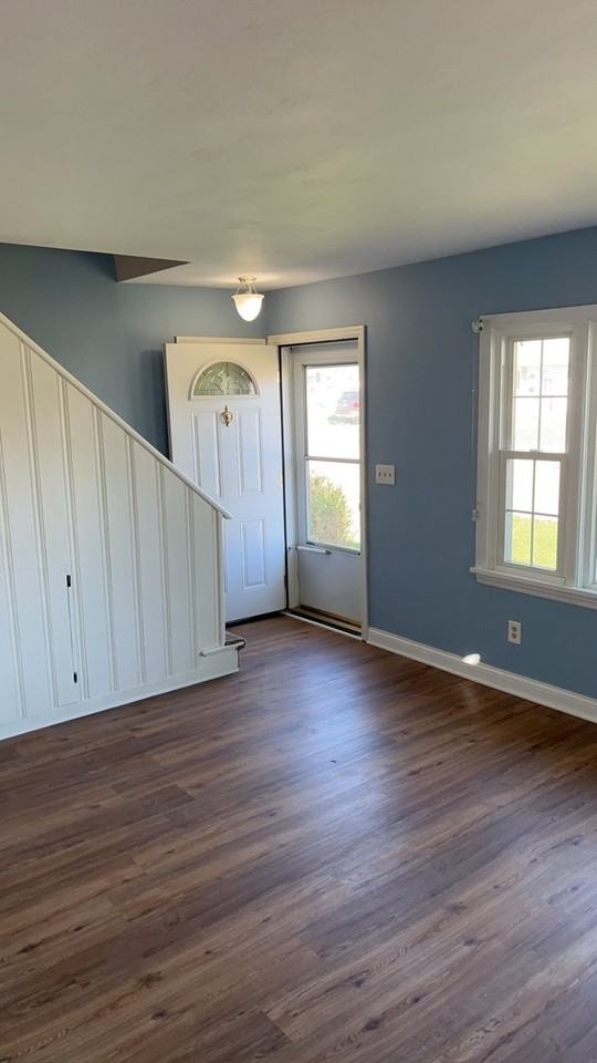 4230 Reading Rd - Photo 6 of 35