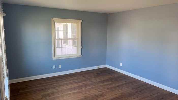 4230 Reading Rd - Photo 7 of 35