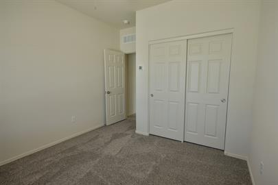 865 W Calle Falerno - Photo 6 of 39