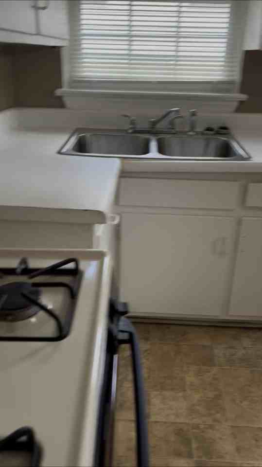 1892 Donna Pl - Photo 3 of 6