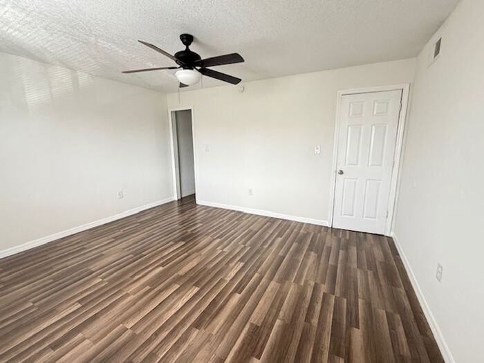 1948 Conway Rd #6 - Photo 6 of 12