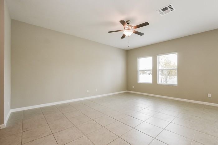 2721 Island Pond Rd - Photo 5 of 13