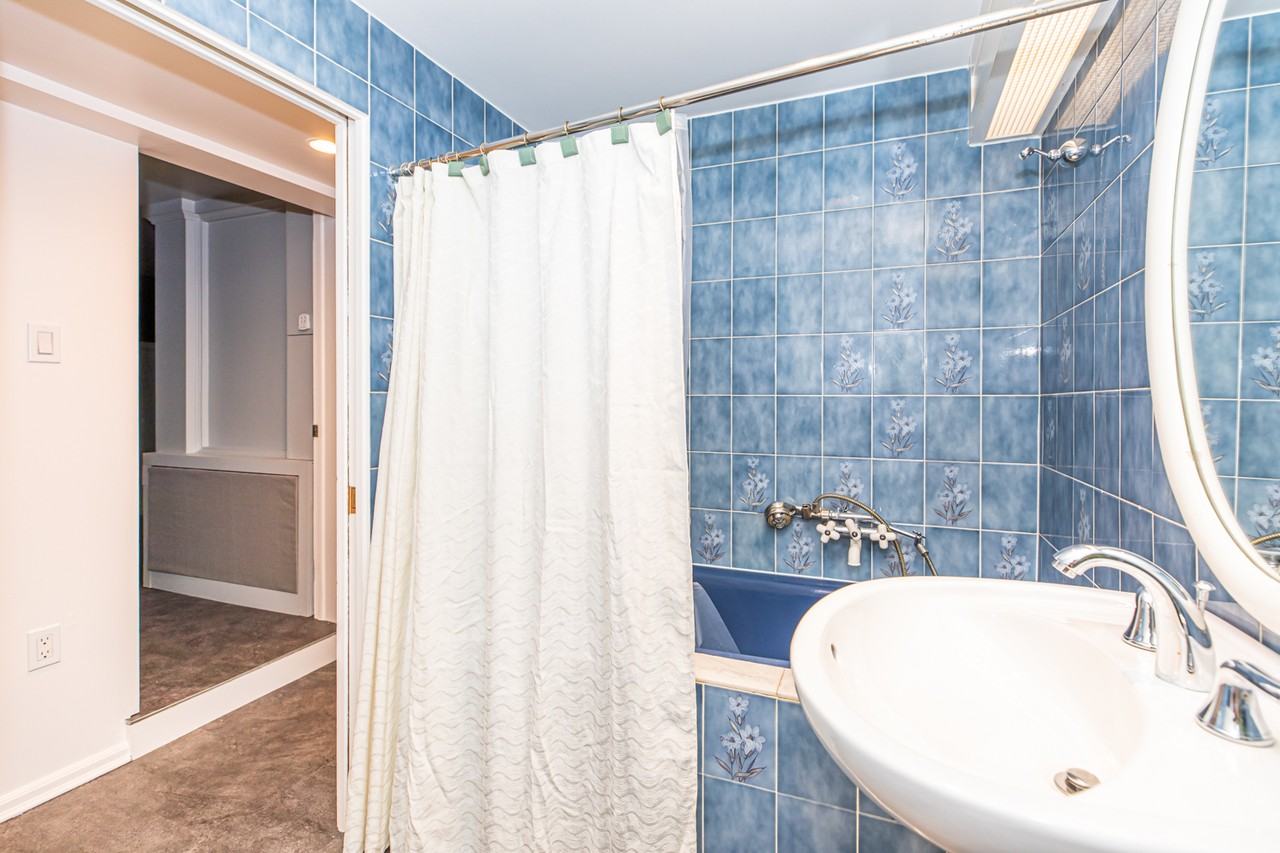 King Edward Ave & Daly Ave #B - Photo 7 of 15