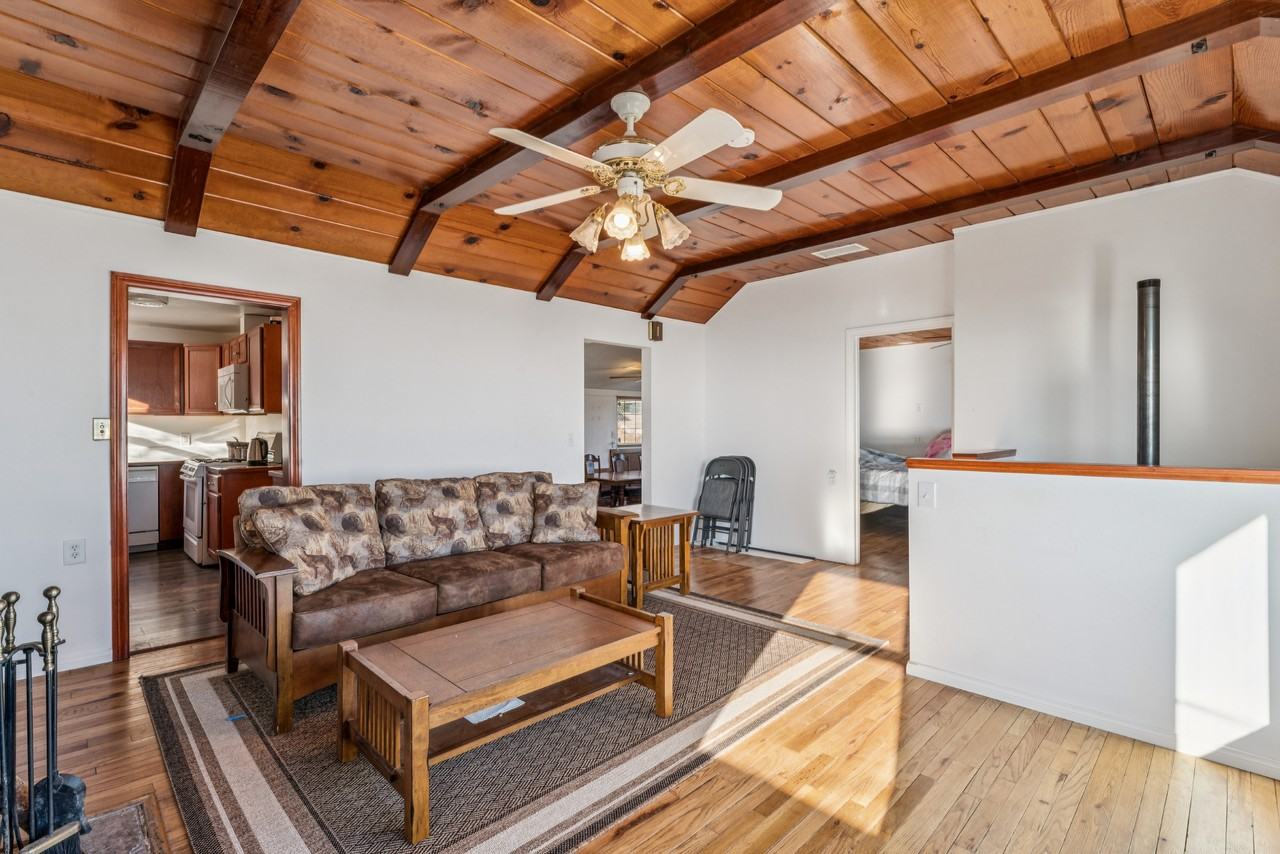 25008 Ocean View Dr #NA - Photo 4 of 19