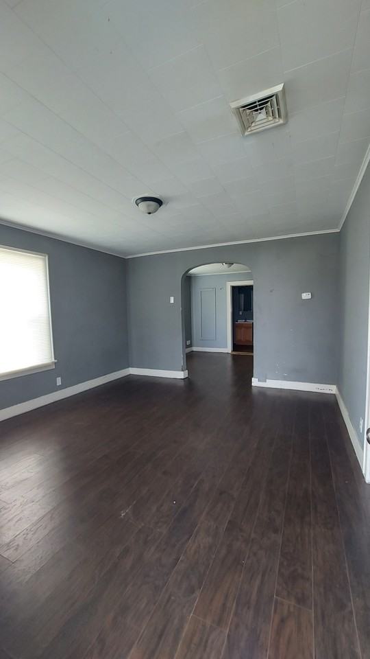 1401 S Clark St #NA - Photo 4 of 10