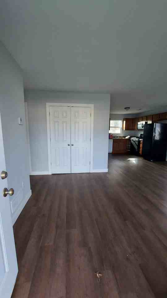 821 S Muldrow St #NA - Photo 7 of 9