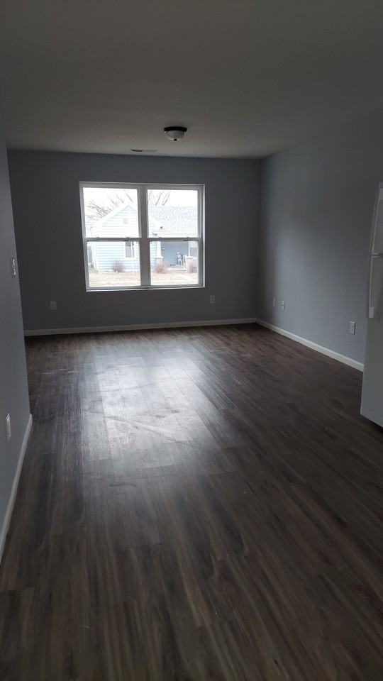 616 S Western St #NA - Photo 2 of 8