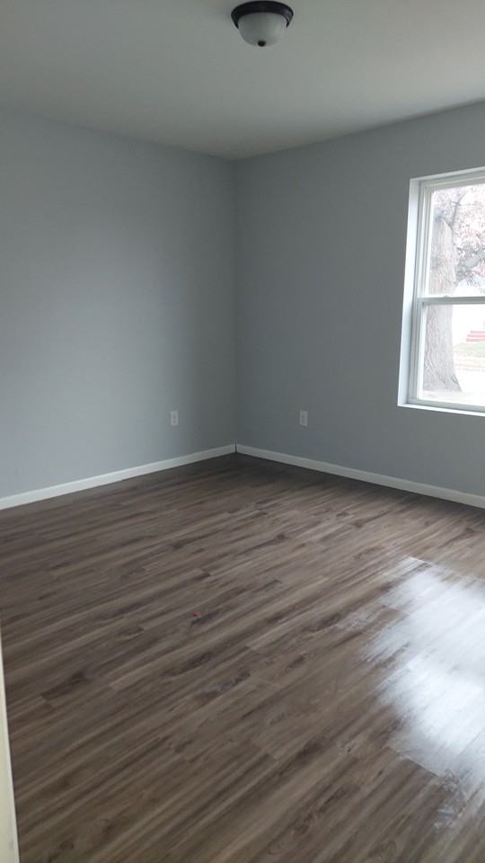 616 S Western St #NA - Photo 3 of 8