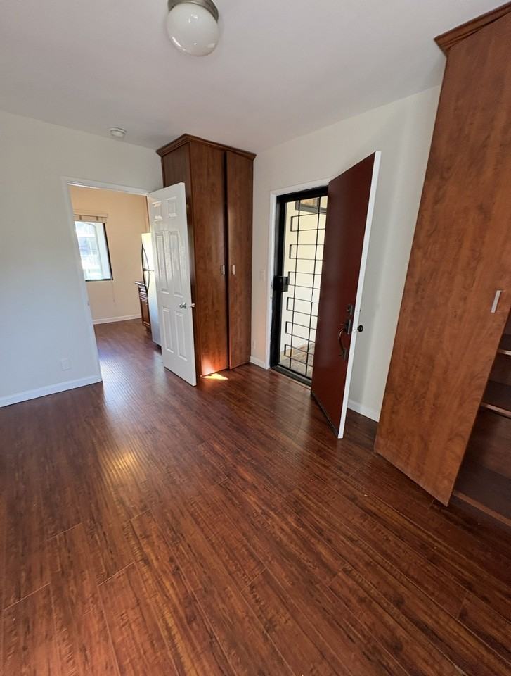 7160 Lexington Ave #7160 - Photo 3 of 10