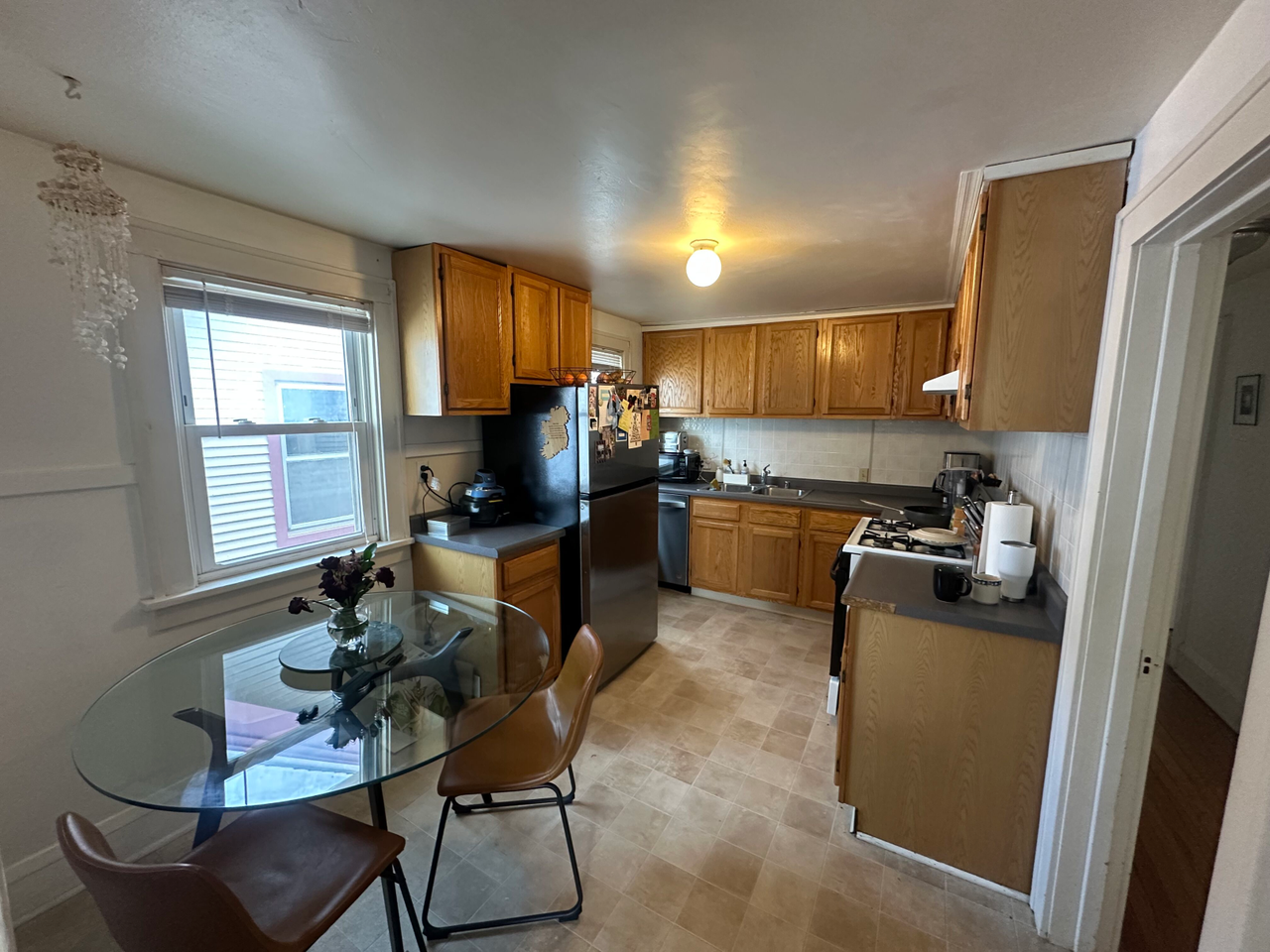 325 W Wilson St #3 - Photo 3 of 14